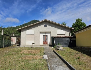 zoom immagine (Casa singola 165 mq, soggiorno, 2 camere, zona Lozzo Atestino - Centro)