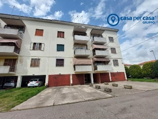 zoom immagine (Appartamento 90 mq, soggiorno, 2 camere, zona Adria)