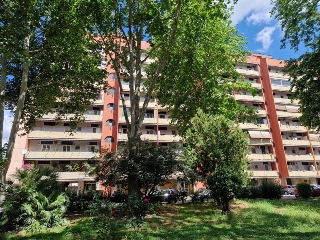 zoom immagine (Appartamento 95 mq, soggiorno, 2 camere, zona Colli dell'Aniene)