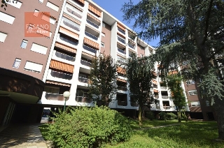 zoom immagine (Appartamento 76 mq, soggiorno, 1 camera, zona Beinasco - Centro)