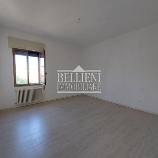zoom immagine (Appartamento 135 mq, soggiorno, 3 camere, zona Santa Croce Bigolina)