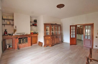 zoom immagine (Appartamento 115 mq, soggiorno, 3 camere, zona Torrita di Siena)
