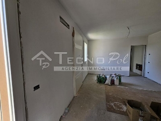 zoom immagine (Appartamento 90 mq, 3 camere, zona San Michele delle Badesse)
