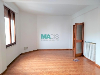zoom immagine (Appartamento 140 mq, soggiorno, 3 camere, zona San Marco)