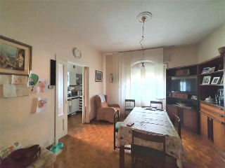 zoom immagine (Appartamento 127 mq, soggiorno, 2 camere, zona Centro)