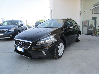 zoom immagine (Volvo v40 c.country 2.0 d3 momentum geartronic)